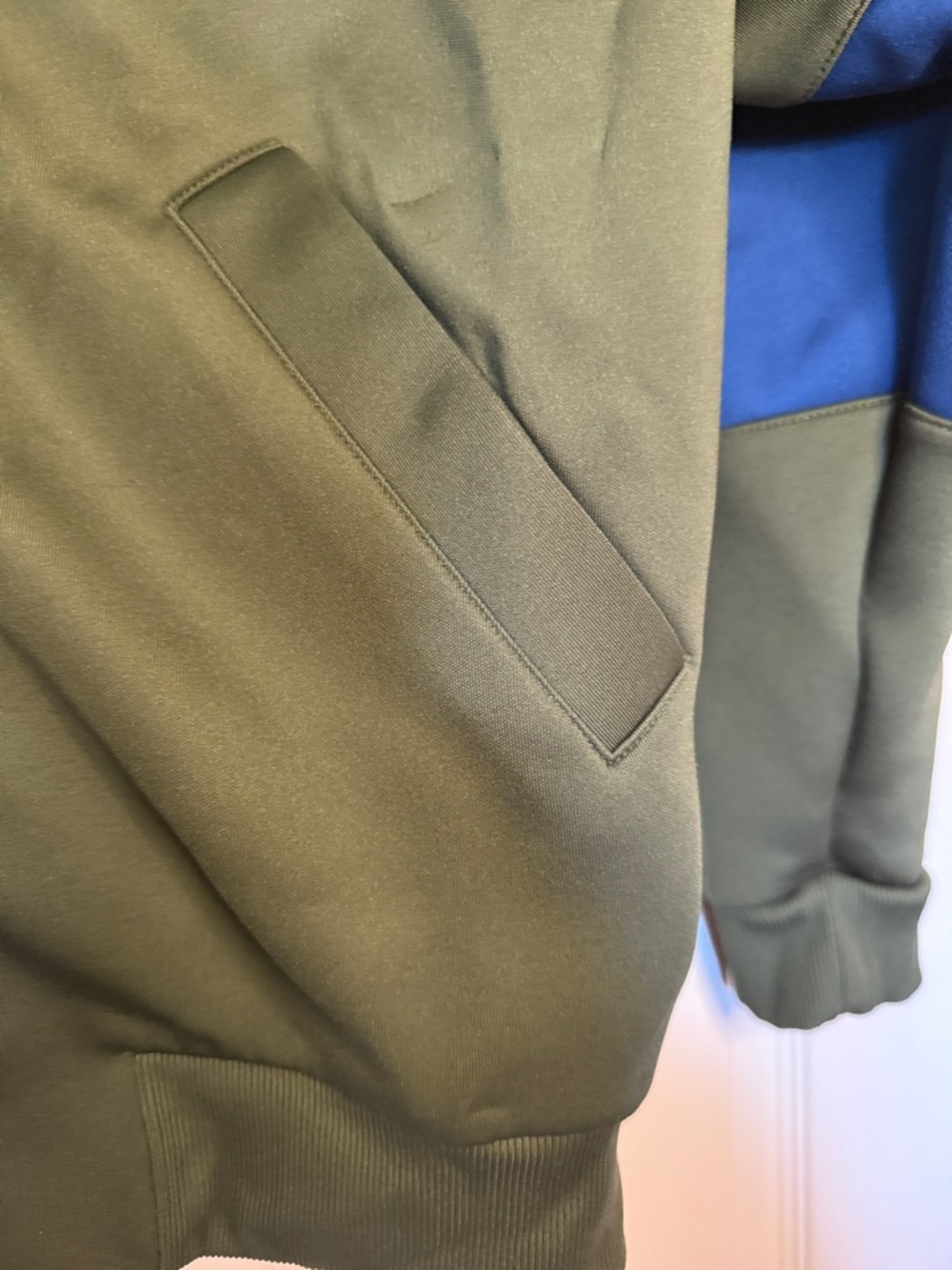 Lacoste Olive Green Full Zip Track Jacket Men’s Medium White Zip Minimal Sport - Picture 7 of 10